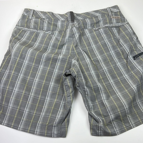 Men's  Columbia Omni-Shield Performance Shorts - Picture 2 of 8